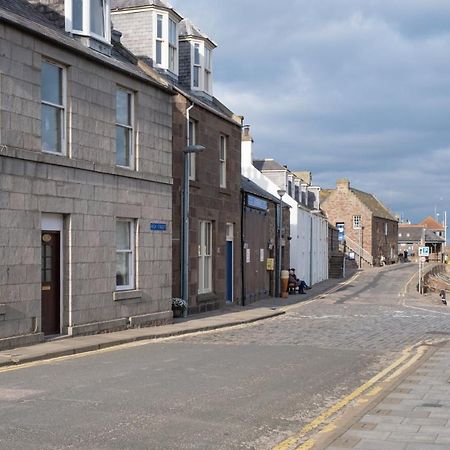 Stonehaven Ground Floor Home With A Spectacular Harbour View. Exterior photo